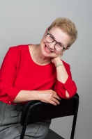 Элла Артамонова